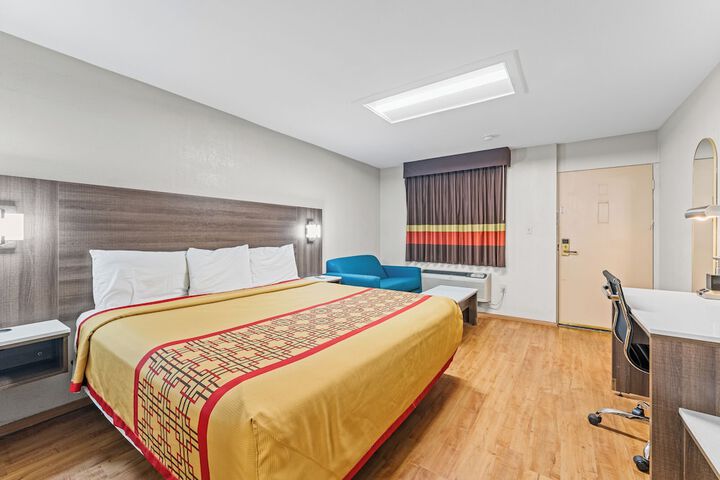 Room 30 of 88