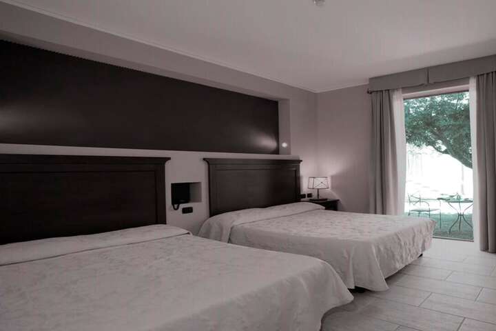 Room 14 of 46