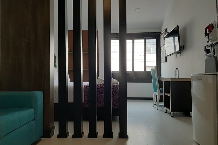 Room 12 of 86