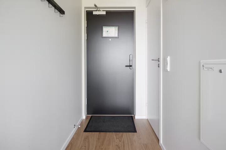 Room 48 of 162