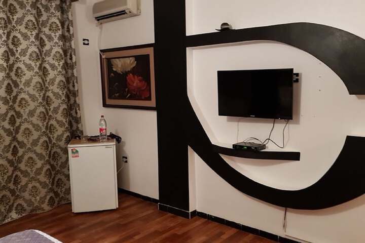 Room 25 of 45