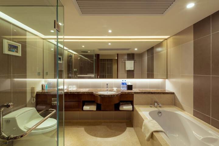 Bath Photo