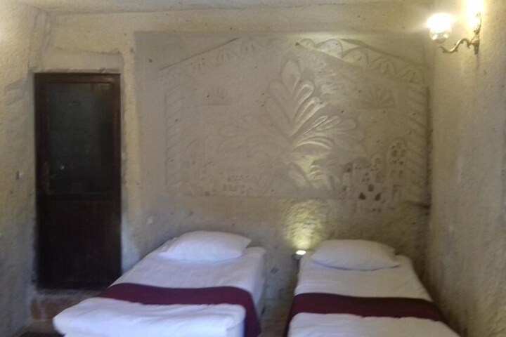 Room 14 of 59