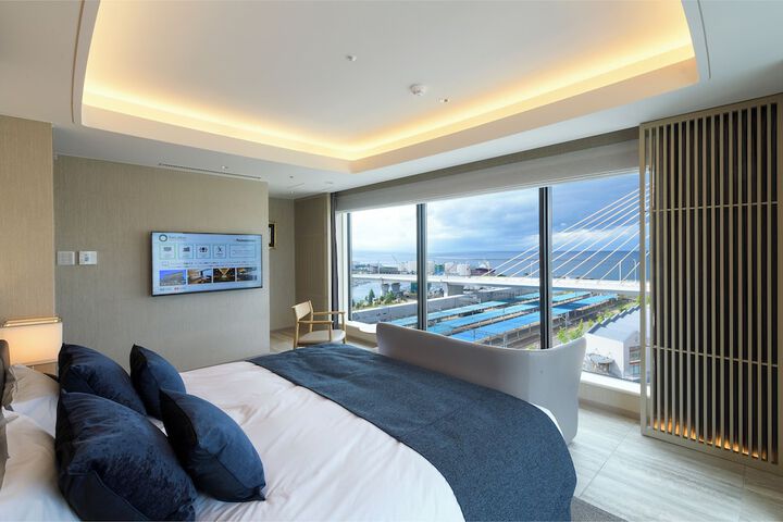 Room 19 of 121