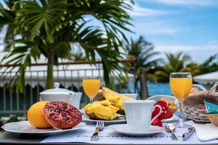 Breakfast/Coffee Service 84 of 138