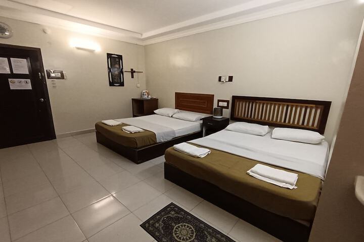Room 15 of 41