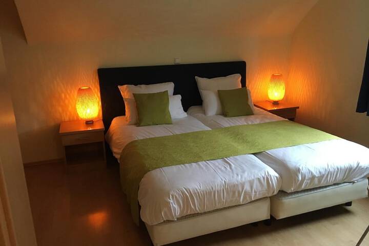 Room 14 of 60