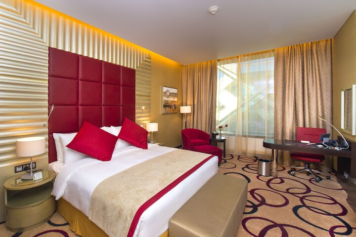 Room 23 of 149