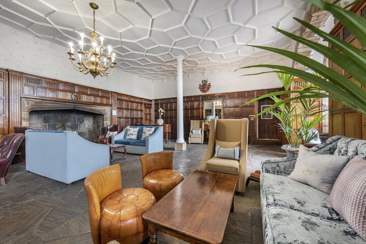 Lobby Photos