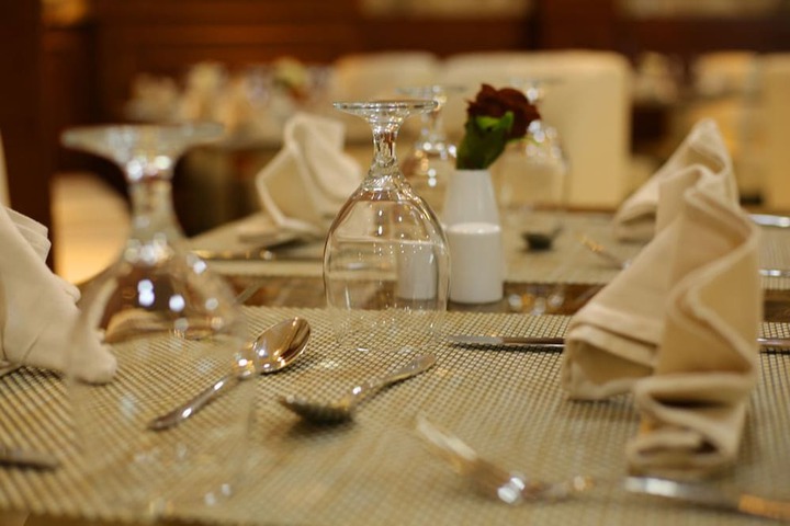 Ballroom/Hall 44 of 49