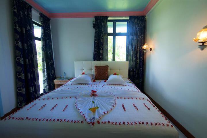 Aquaventure Manta Lodge