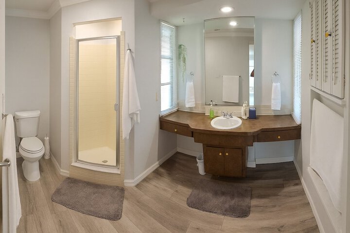 Room 16 of 24