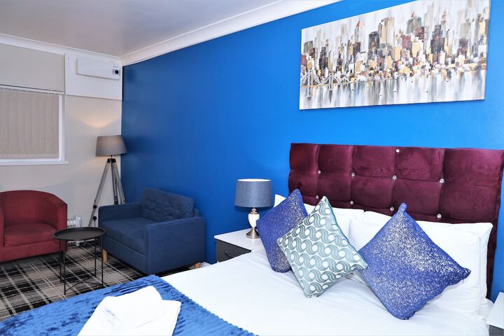 Room 4 of 29