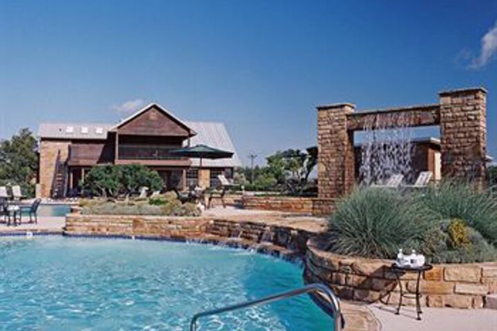 Pool 20 of 24
