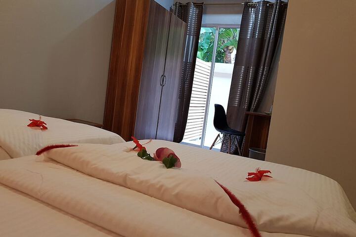 Room 26 of 34