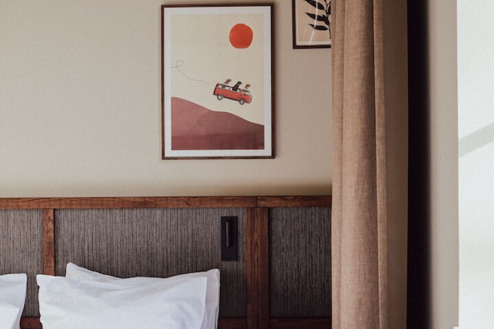 Room 5 of 48