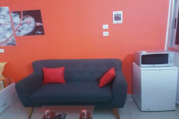 Room 4 of 13