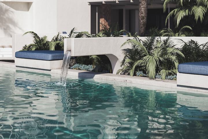 Pools & Facilities