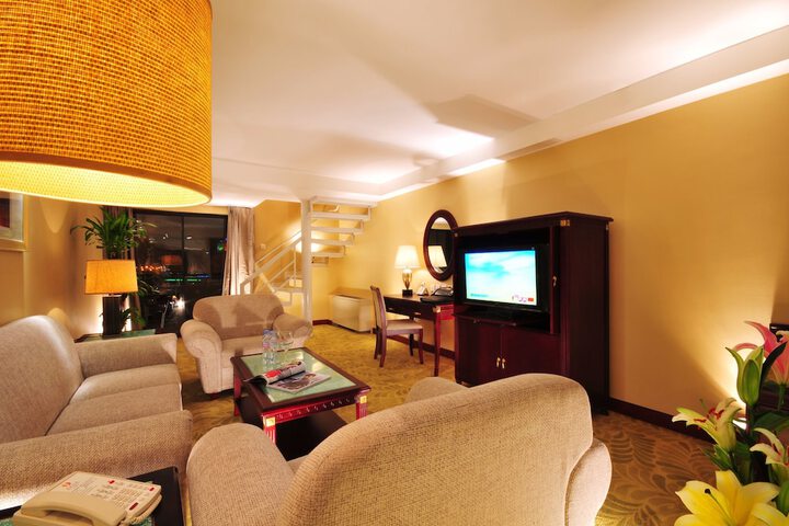 Room 7 of 34