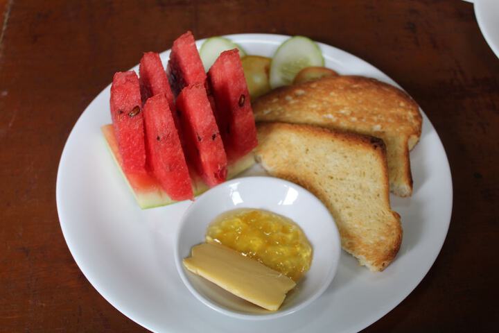 Breakfast/Coffee Service 102 of 115
