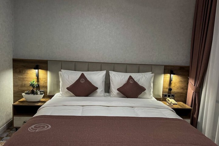 Room 3 of 14