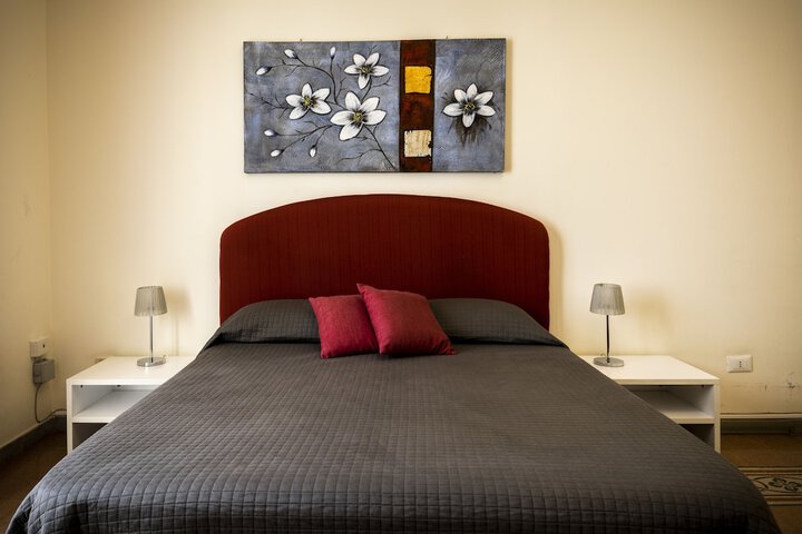 Room 5 of 31