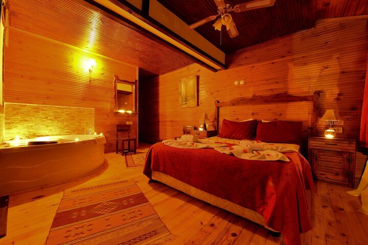 Room 14 of 90