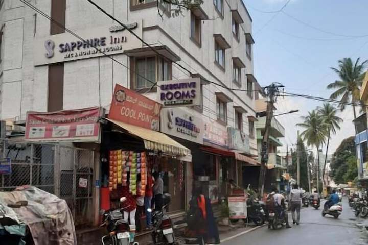Sapphire inn