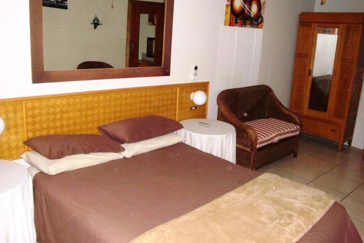 Room 13 of 52