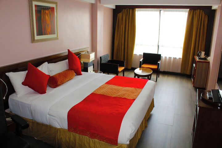 Room 12 of 29