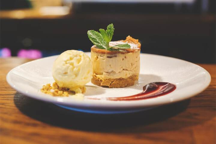 Dining Photos
