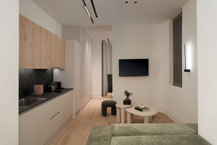 Room 41 of 58