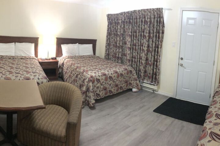 Room 4 of 45