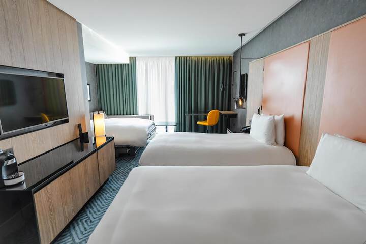 Room 36 of 127