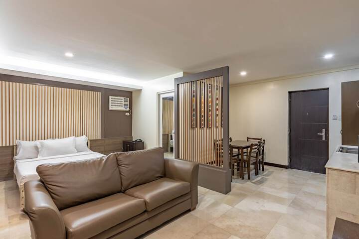 Room 6 of 58