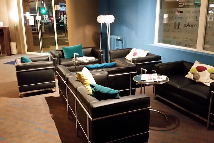 Room 14 of 32