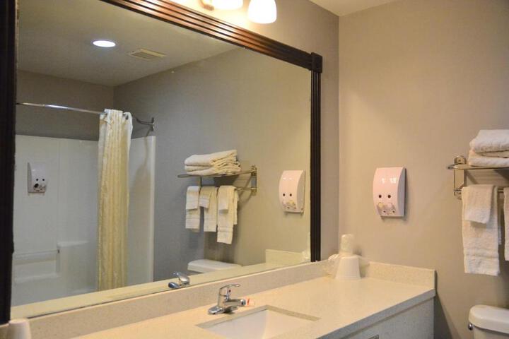 Photo 8