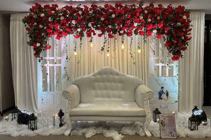 Ballroom/Hall 127 of 148