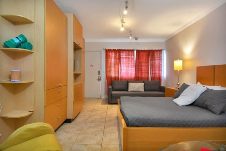 Room 5 of 51