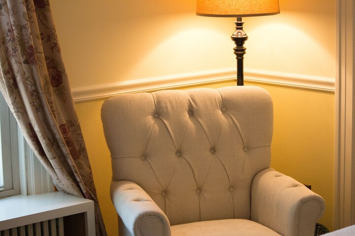 Room 13 of 63