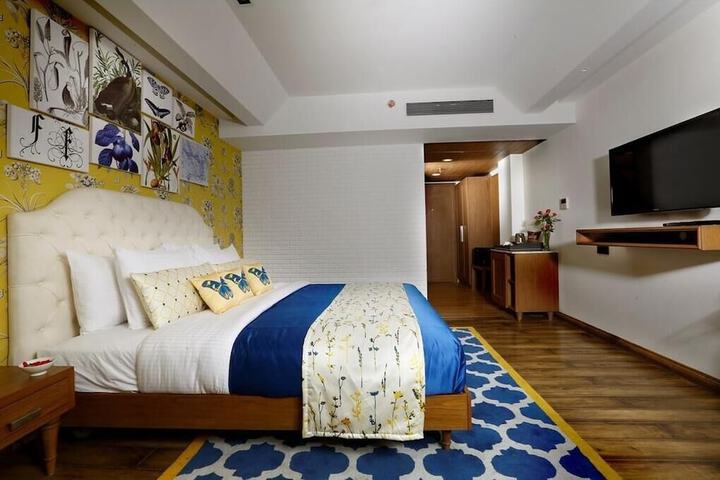 Room 20 of 69