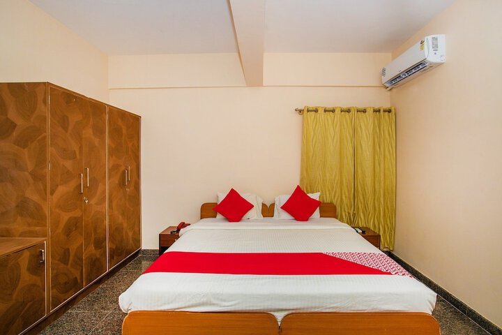 Room 4 of 17