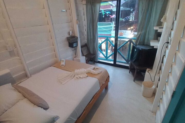 Room 19 of 56
