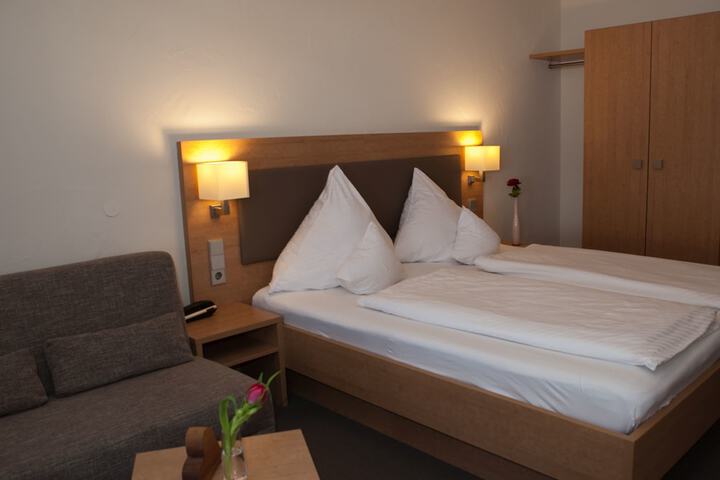 Room 8 of 59