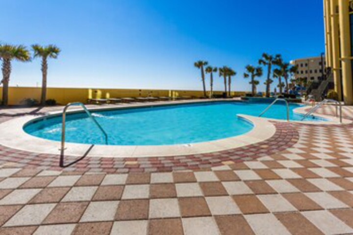Pool 56 of 85