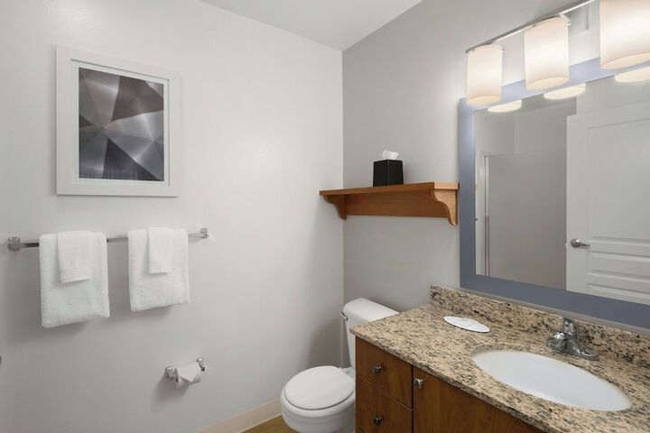 Room 17 of 23
