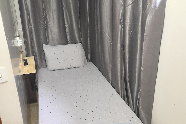 Room 11 of 46