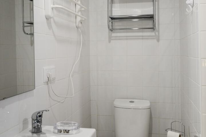 Room 15 of 44