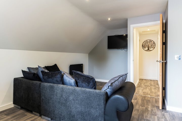 Room 23 of 61