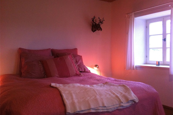 Room 4 of 13